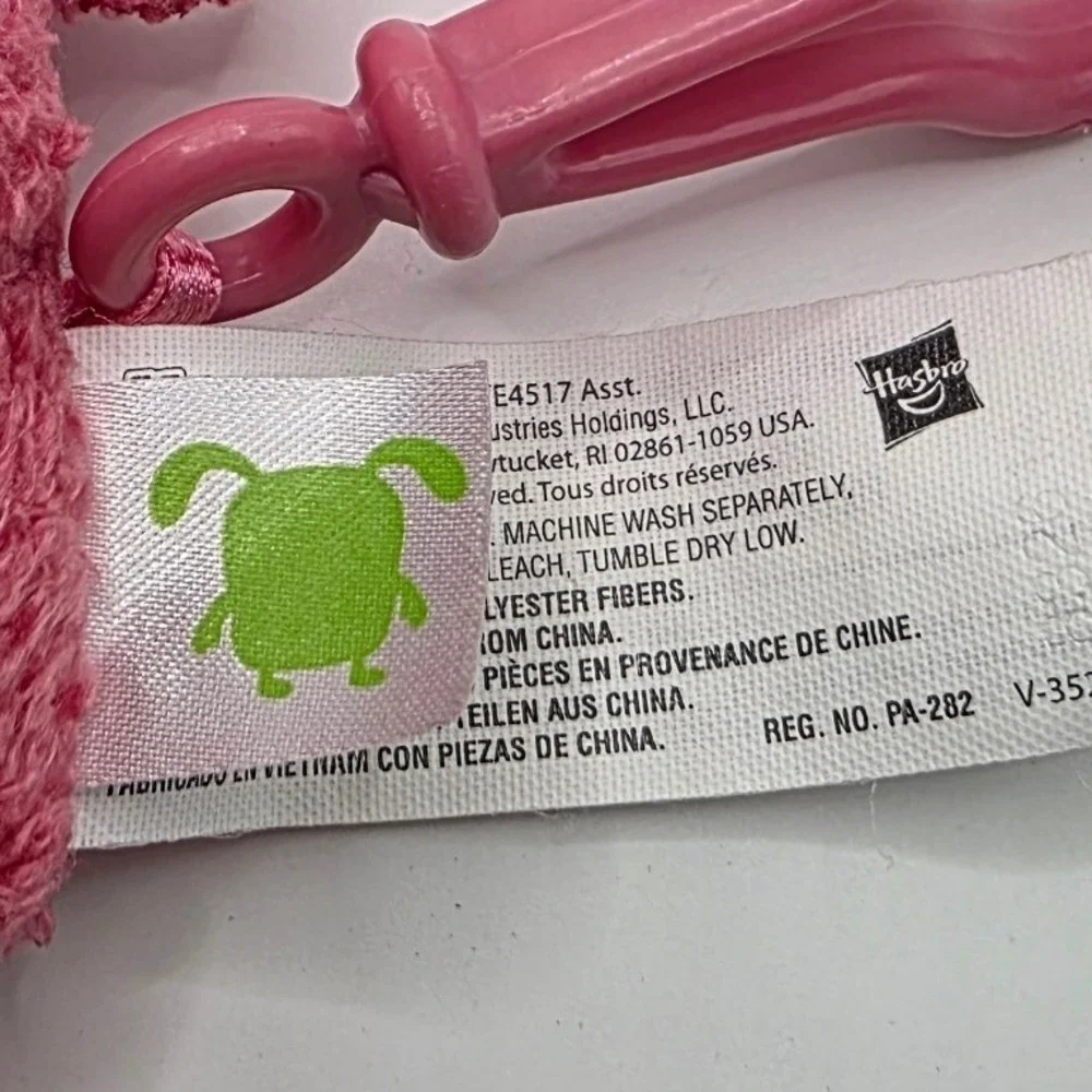 Hasbro UglyDolls Moxy Plush Clip Pink Sherpa Bag Charm E4528 3.5x4.5in